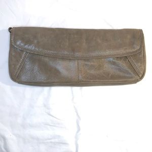 Kenneth Cole Genuine Leather Clutch Purse
